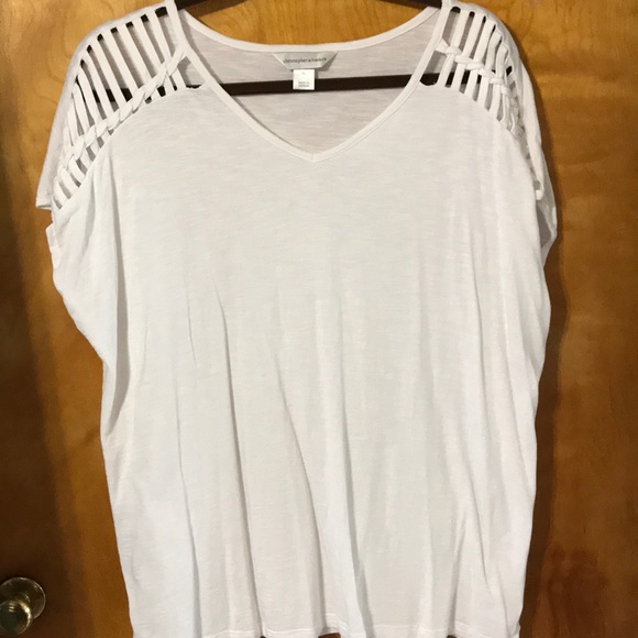 Women’s top - Picture 1 of 3